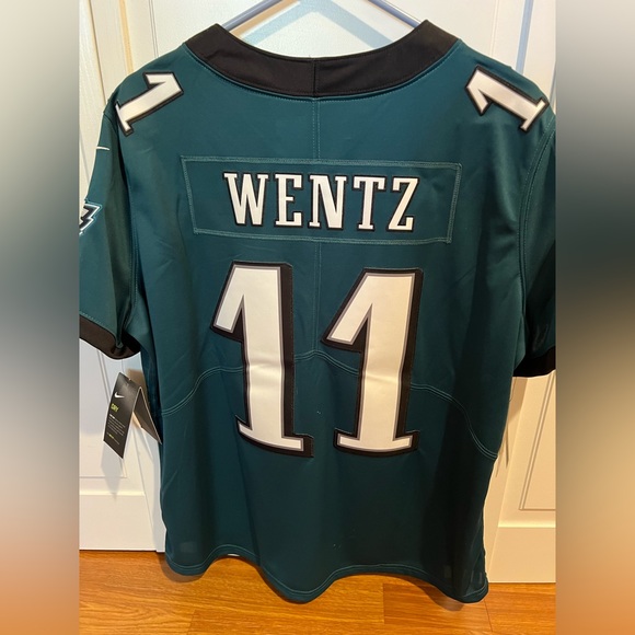 Carson Wentz Philadelphia Eagles 🦅 jersey - Picture 11 of 11